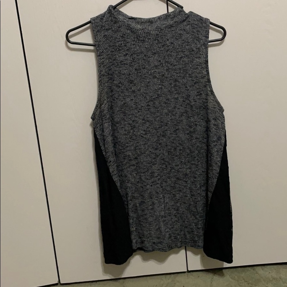 Sleeveless mock turtleneck